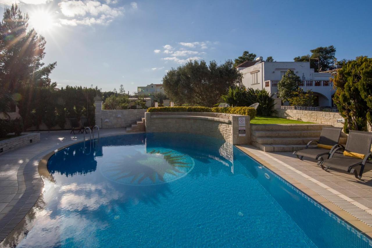 Artdeco Luxury Suites Korakiaí المظهر الخارجي الصورة